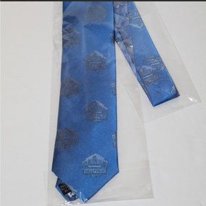 NWOT Haggar Mens Blue Neck Tie NFL Pro Football Hall of Fame Logo 100% Silk